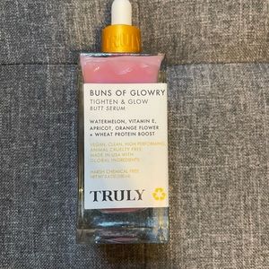 Truly Buns of Glowry